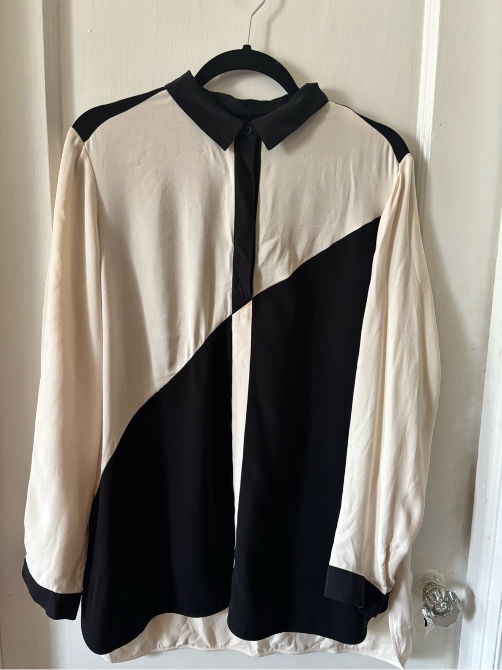 Lafayette 148 Colorblock Long-Sleeve Button-Up Shirt - Black & Cream